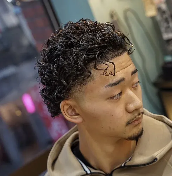 ジェリカールパーマ&フェードカット&シェービング 