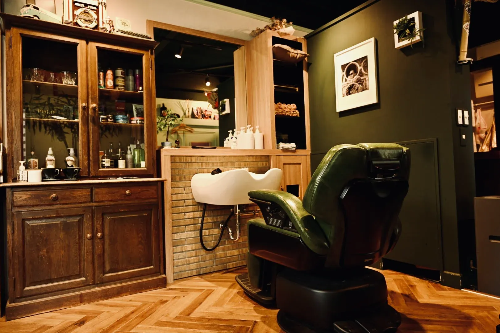 LAIDBACK Barber Shop