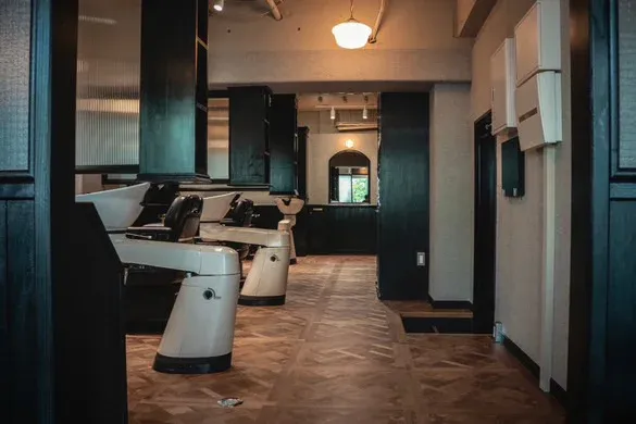 DAU BARBER SHOP 青山店