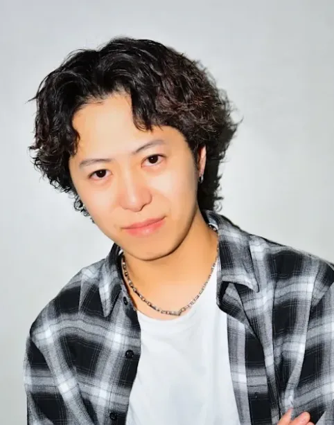 鵜川 玲士