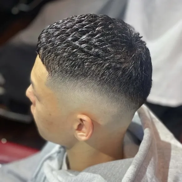 カット+濡れパン