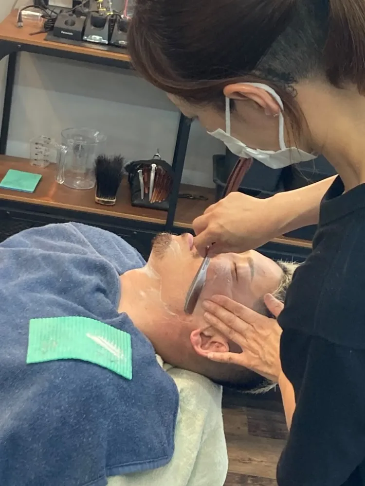 VERDEコース   『カット・シャンプー・シェービング・肩マッサージ』  