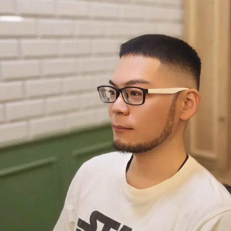 スタンダードカットコース(眉カット付)+フェード