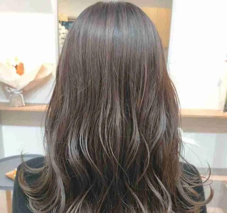 レディースカット＋艶カラー＋超音波TOKIOトリートメント