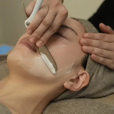 つや玉肌シェービング(造顔マッサージ付)　初回価格