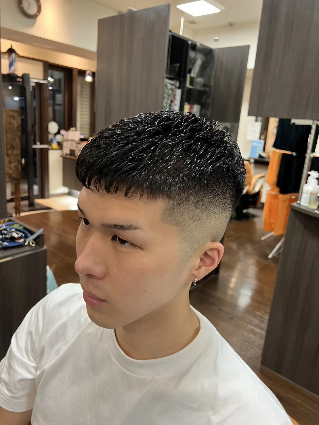 メンズカット・アイロンパーマ　　