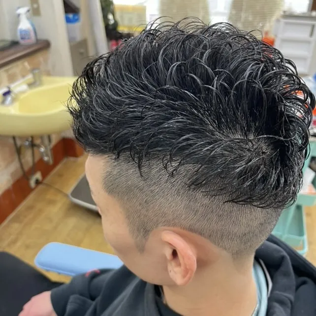 ウェーブパーマ　