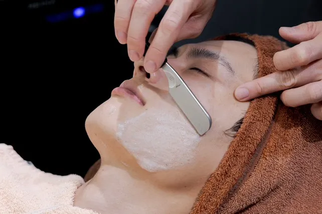 メンズシェービング＋フェイシャルエステ(60分 )