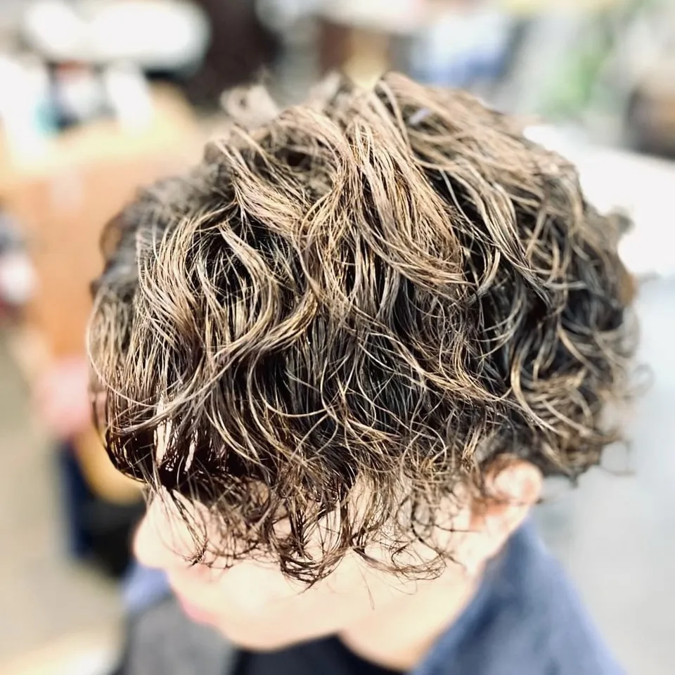 カット&ツイストスパイラルパーマ　