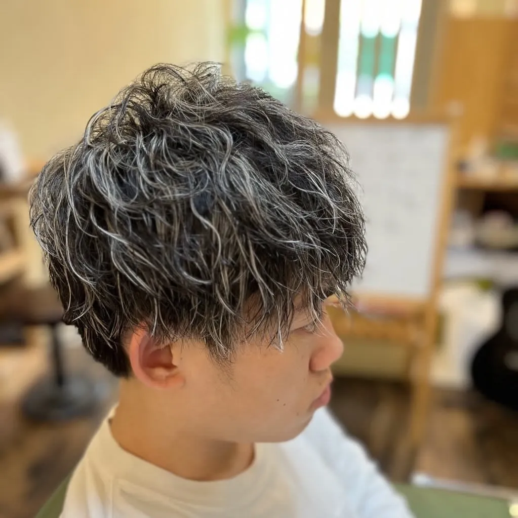 カット+パーマ+ハイライト　