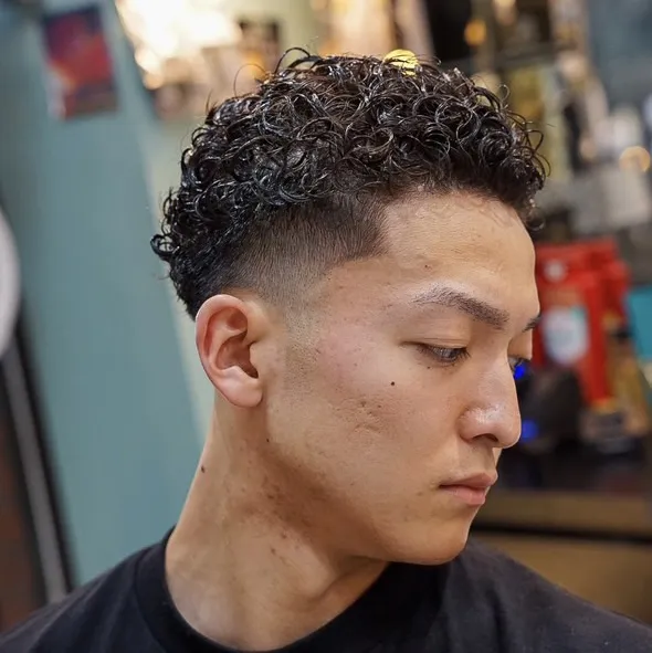 ジェリカールパーマ&フェードカット&シェービング　