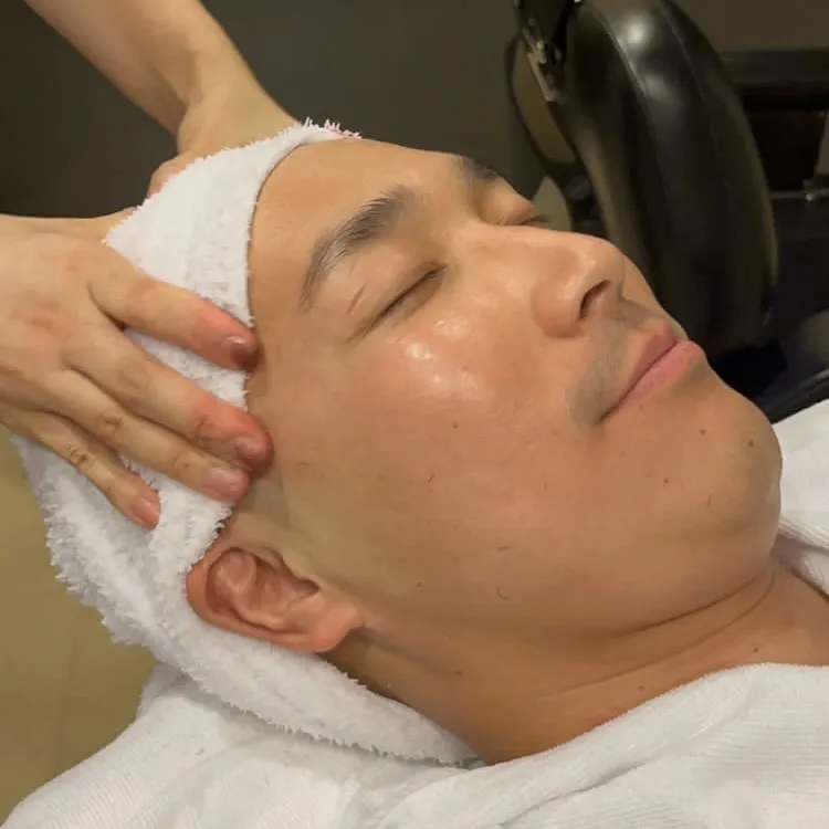 スペシャルカット+炭酸ヘッドスパコース　