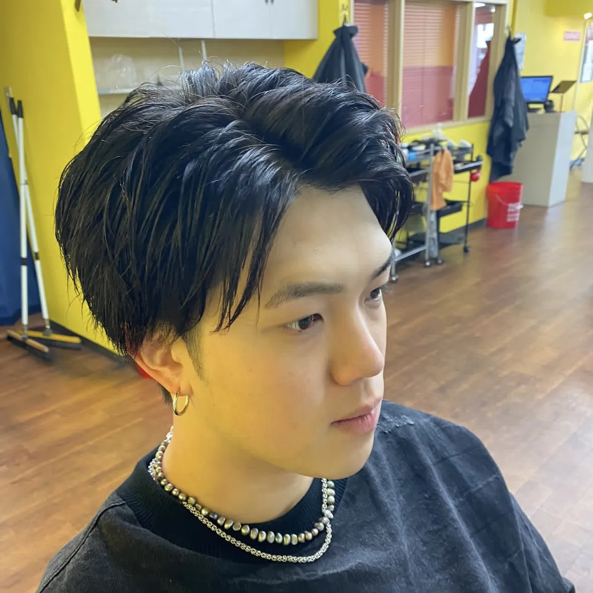 ニュアンスパーマ×センターパート　