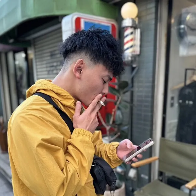 フェードカット+ツイストパーマ　